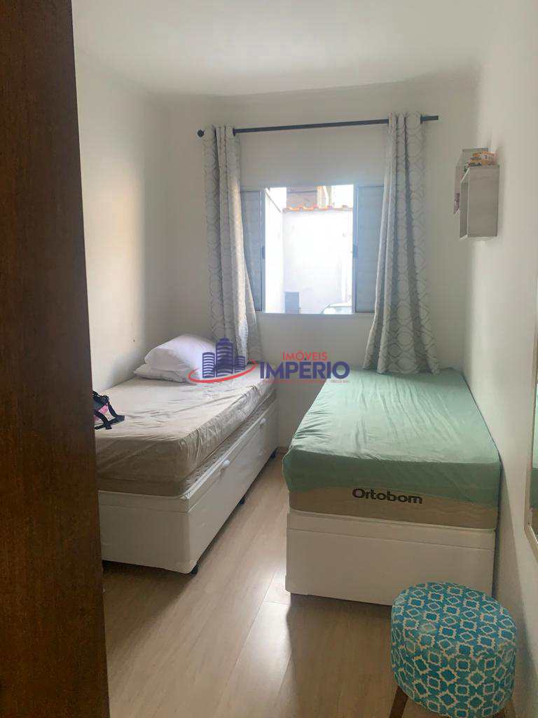 Casa em Guarulhos, no bairro Vila Rio de Janeiro