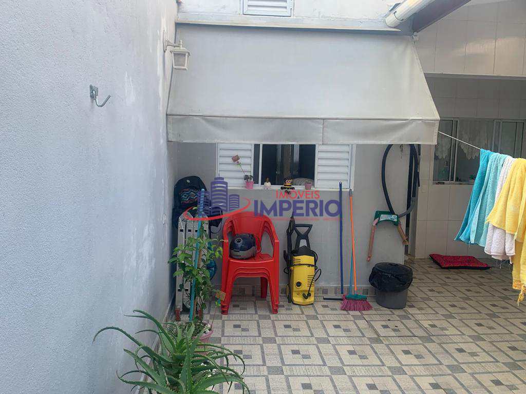 Casa em Guarulhos, no bairro Vila Rio de Janeiro