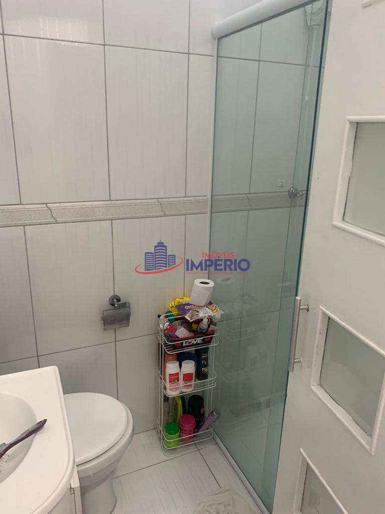 Casa em Guarulhos, no bairro Vila Rio de Janeiro