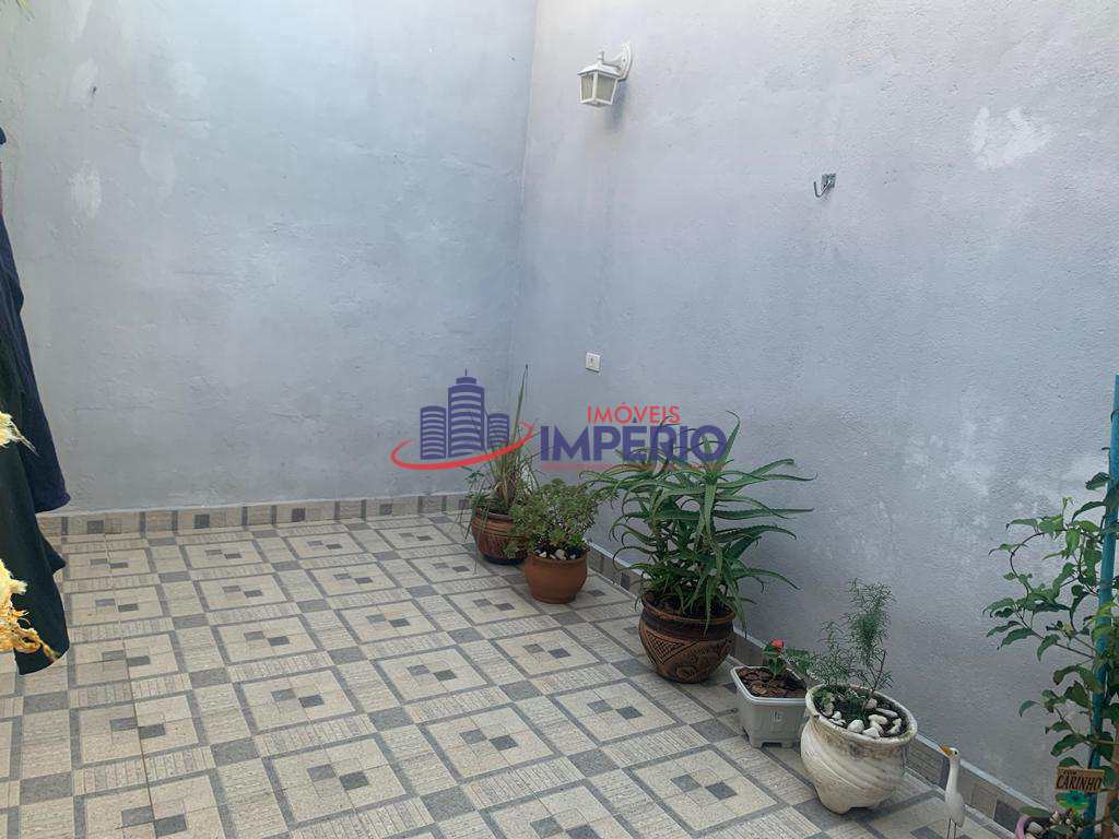 Casa em Guarulhos, no bairro Vila Rio de Janeiro