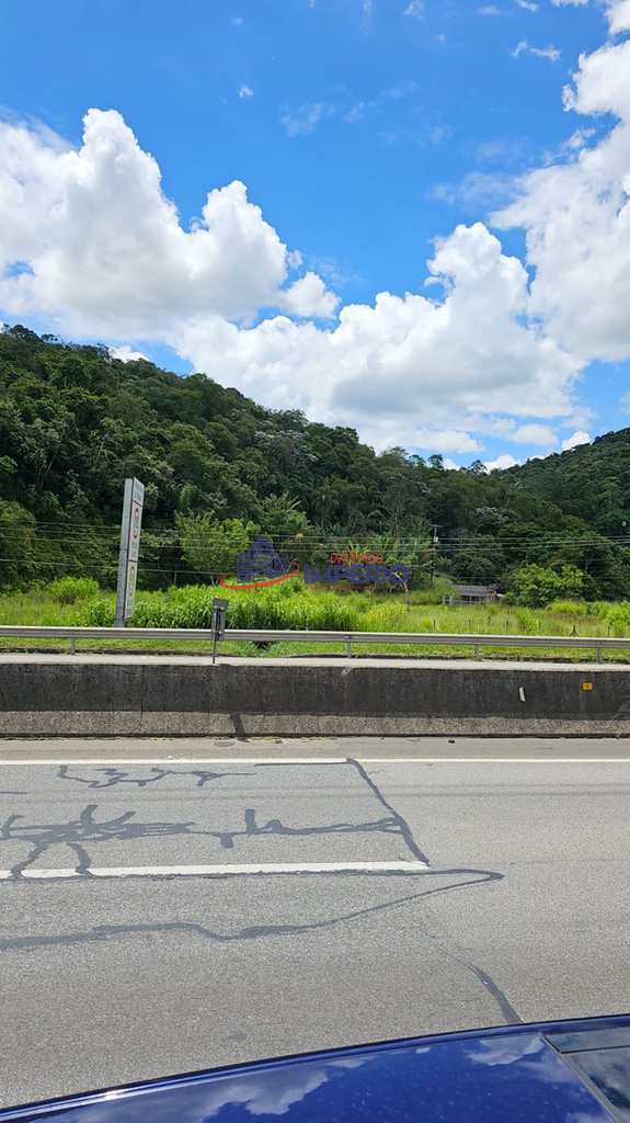 Área Industrial em Santa Isabel, no bairro Centro
