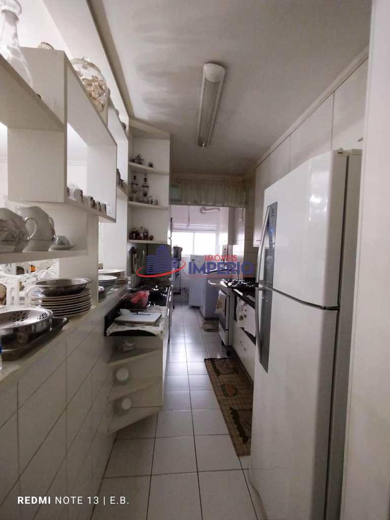 Apartamento em Guarulhos, no bairro Centro