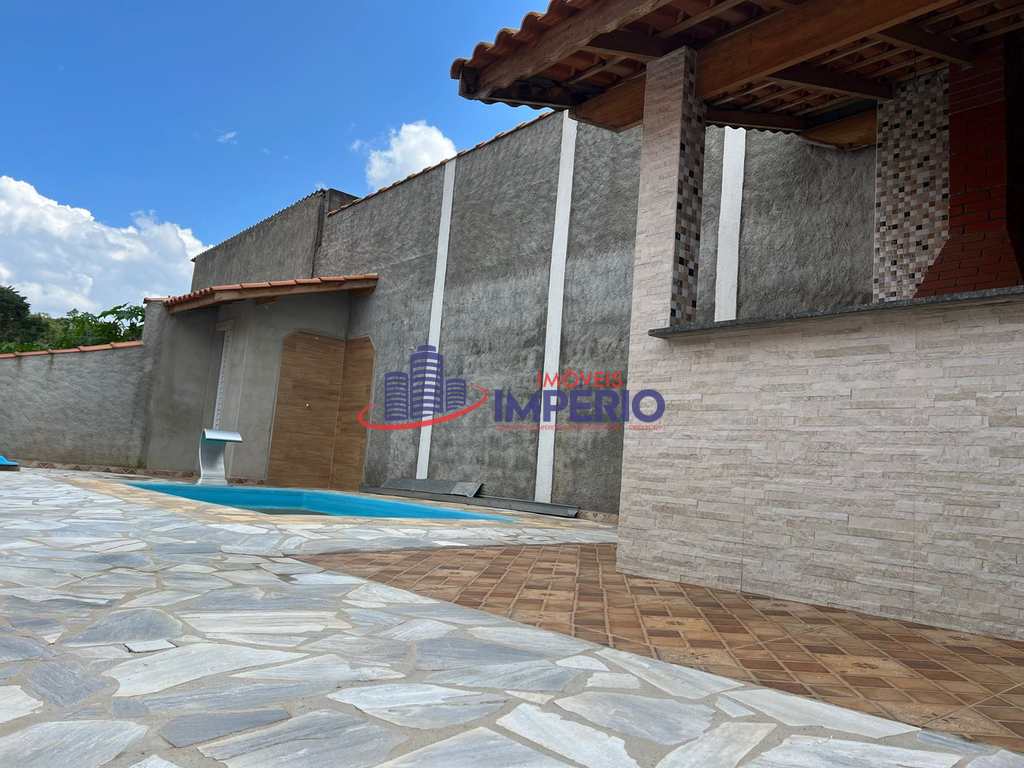 Casa em Mairiporã, no bairro Centro
