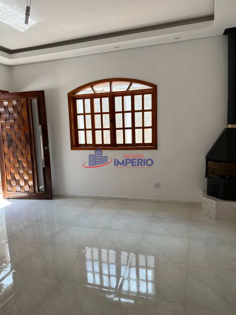 Casa em Mairiporã, no bairro Centro