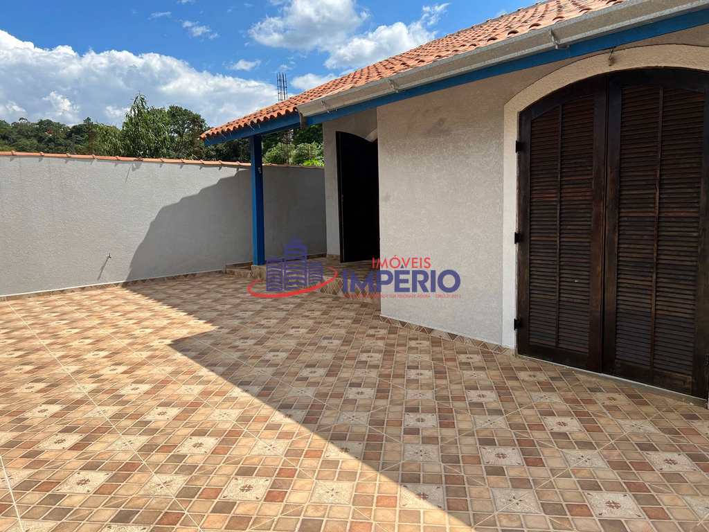 Casa em Mairiporã, no bairro Centro
