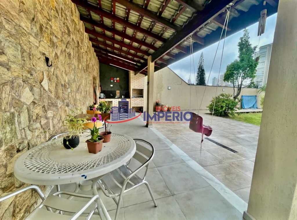 Casa em Guarulhos, no bairro Vila Rosália