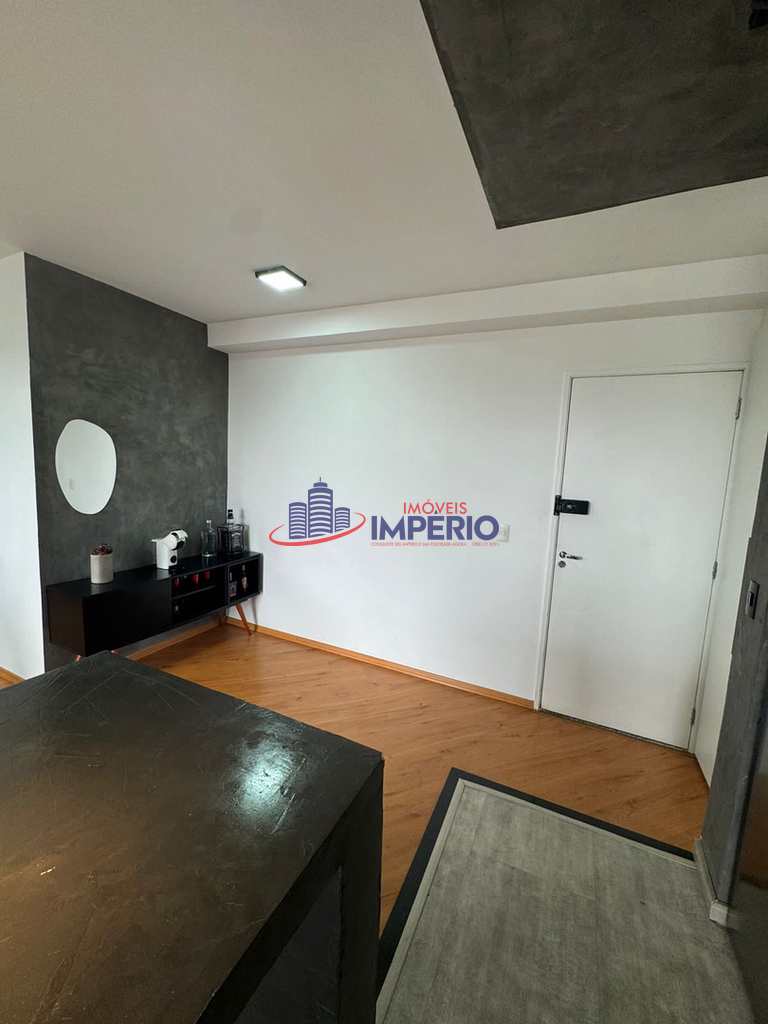 Apartamento em São Paulo, no bairro Vila Mazzei