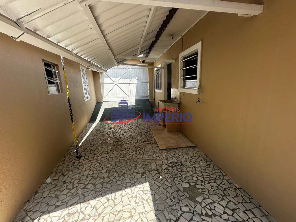 Casa em Guarulhos, no bairro Jardim Paraventi