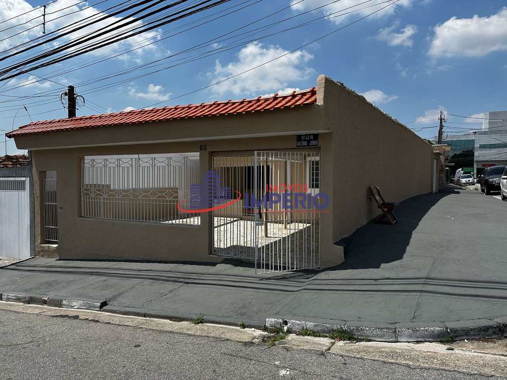 Casa em Guarulhos, no bairro Jardim Paraventi