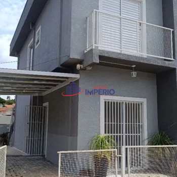 Sobrado de Condomínio em Atibaia, bairro Jardim Santo Antônio