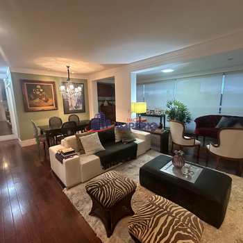 Apartamento em Guarulhos, bairro Centro
