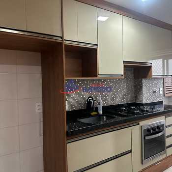Apartamento em Guarulhos, bairro Vila Barros