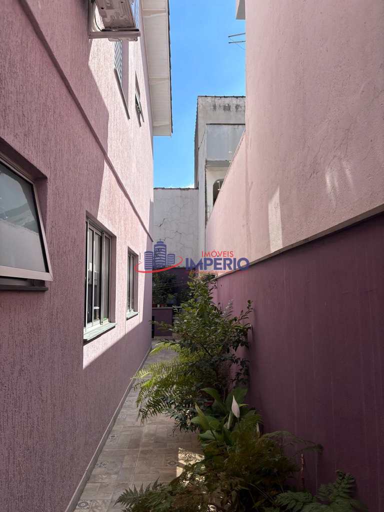 Casa em Guarulhos, no bairro Jardim Bom Clima
