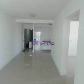 Apartamento em Guarulhos, bairro Vila Silveira