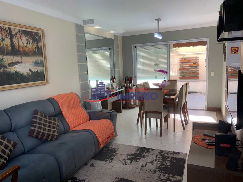 Casa de Condomínio em Guarulhos, no bairro Parque Renato Maia