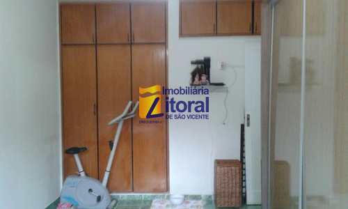 Apartamento, código 252 em São Vicente, bairro Centro
