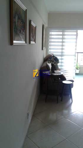 Apartamento, código 255 em São Vicente, bairro Centro