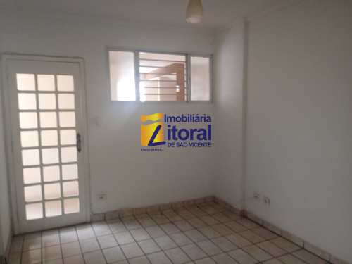 Apartamento, código 357 em São Vicente, bairro Centro