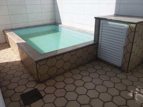 Casa, código 10469 em Santos, bairro Gonzaga