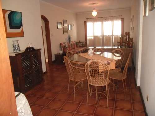 Apartamento, código 8637 em Santos, bairro José Menino