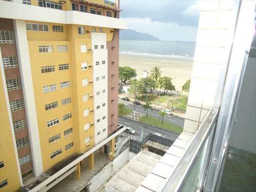 Apartamento, código 6946 em Santos, bairro Gonzaga