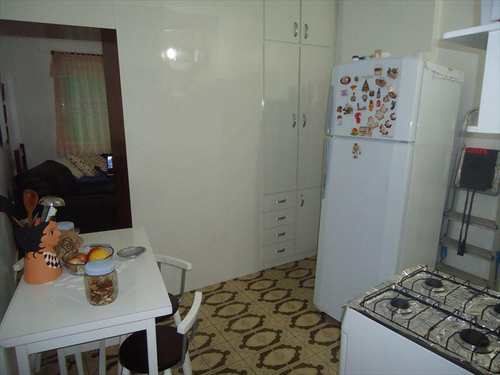 Kitnet, código 6650 em São Vicente, bairro Itararé