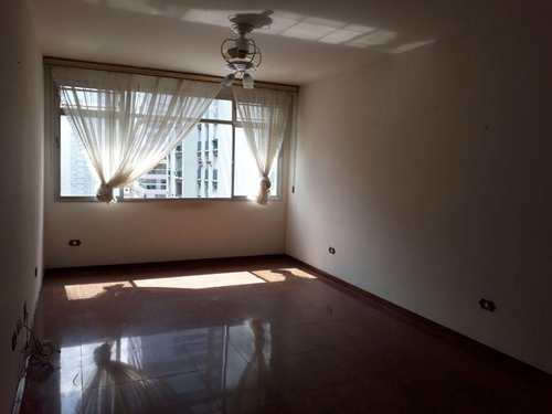Apartamento, código 10585 em Santos, bairro Gonzaga