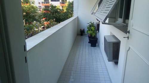 Apartamento, código 10944 em Santos, bairro Ponta da Praia