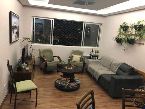Apartamento, código 12368 em Santos, bairro Marapé