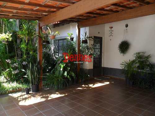 Casa, código 146 em Bragança Paulista, bairro Jardim Europa