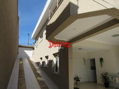 Casa, código 402 em Bragança Paulista, bairro Jardim das Laranjeiras
