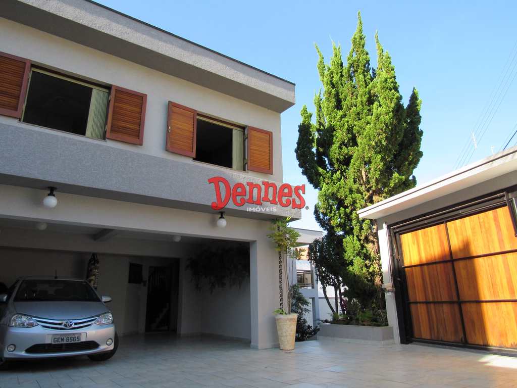 Casa em Bragança Paulista, no bairro Jardim Europa