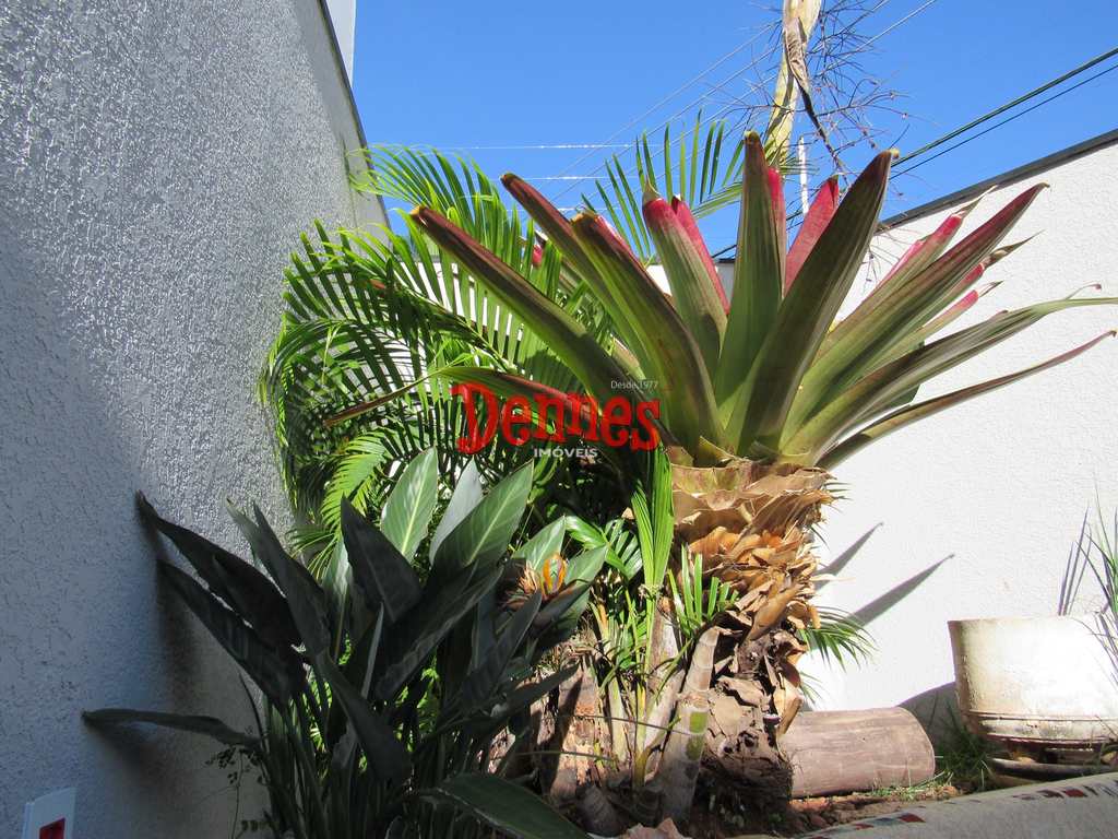 Casa em Bragança Paulista, no bairro Jardim Europa