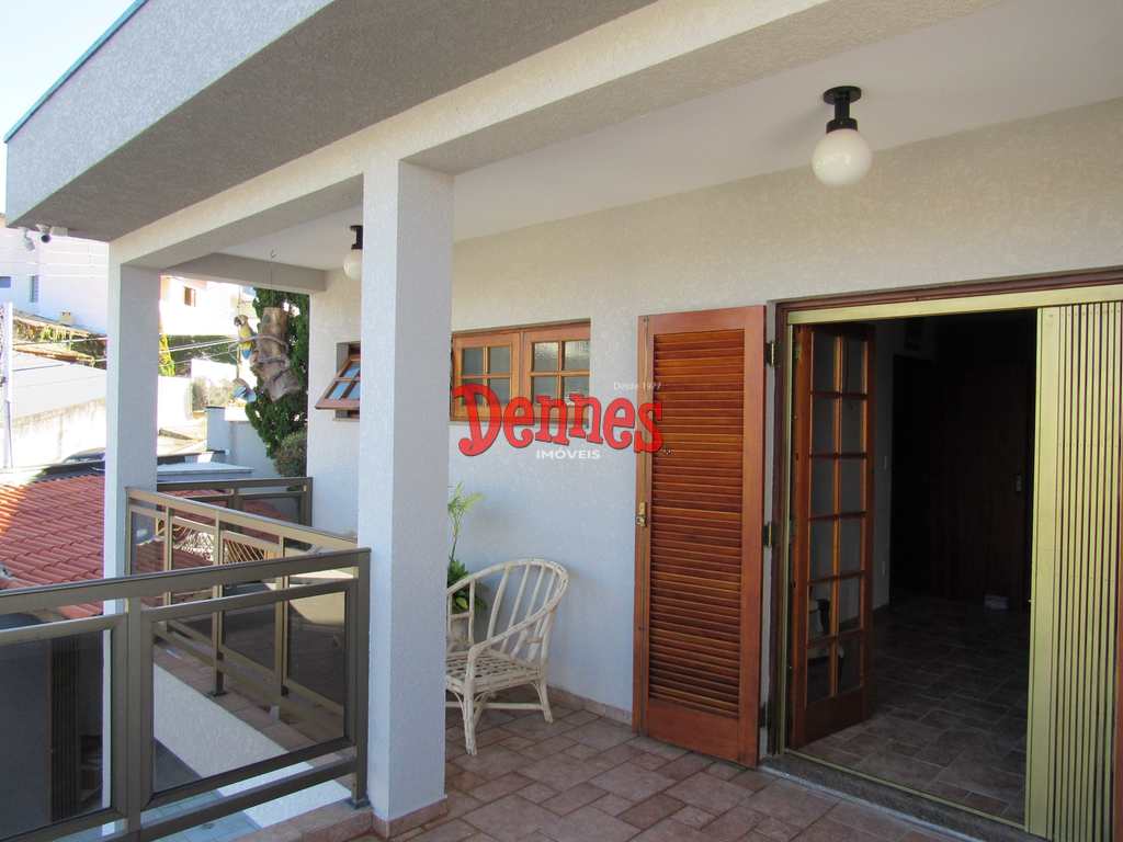 Casa em Bragança Paulista, no bairro Jardim Europa