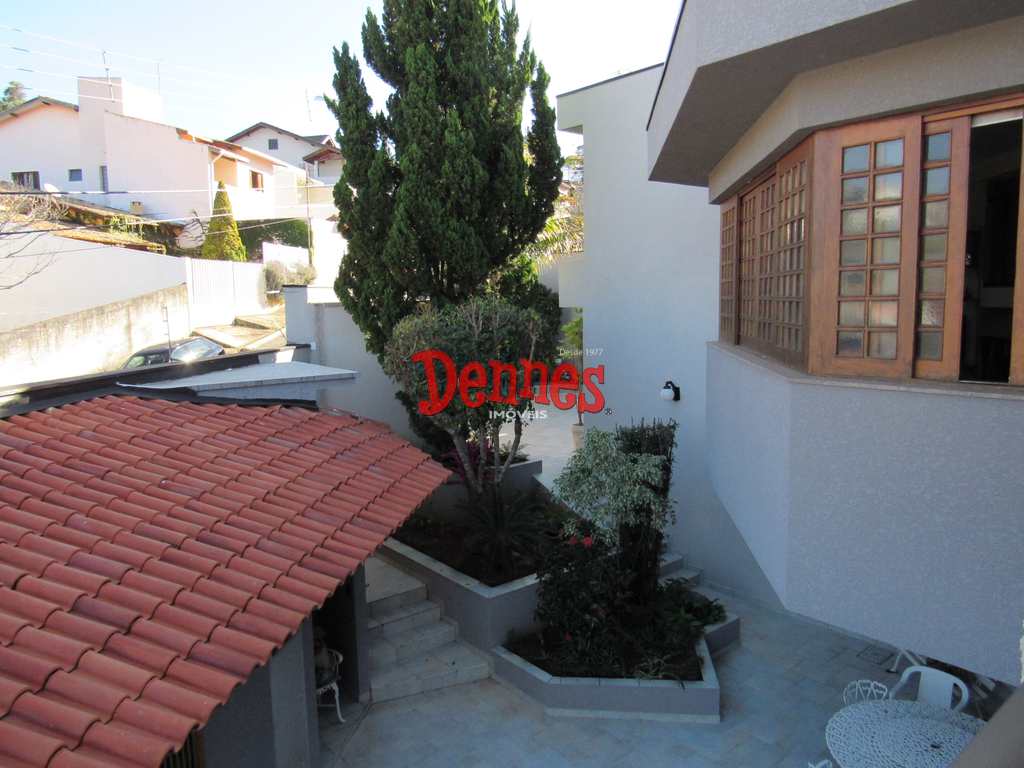 Casa em Bragança Paulista, no bairro Jardim Europa