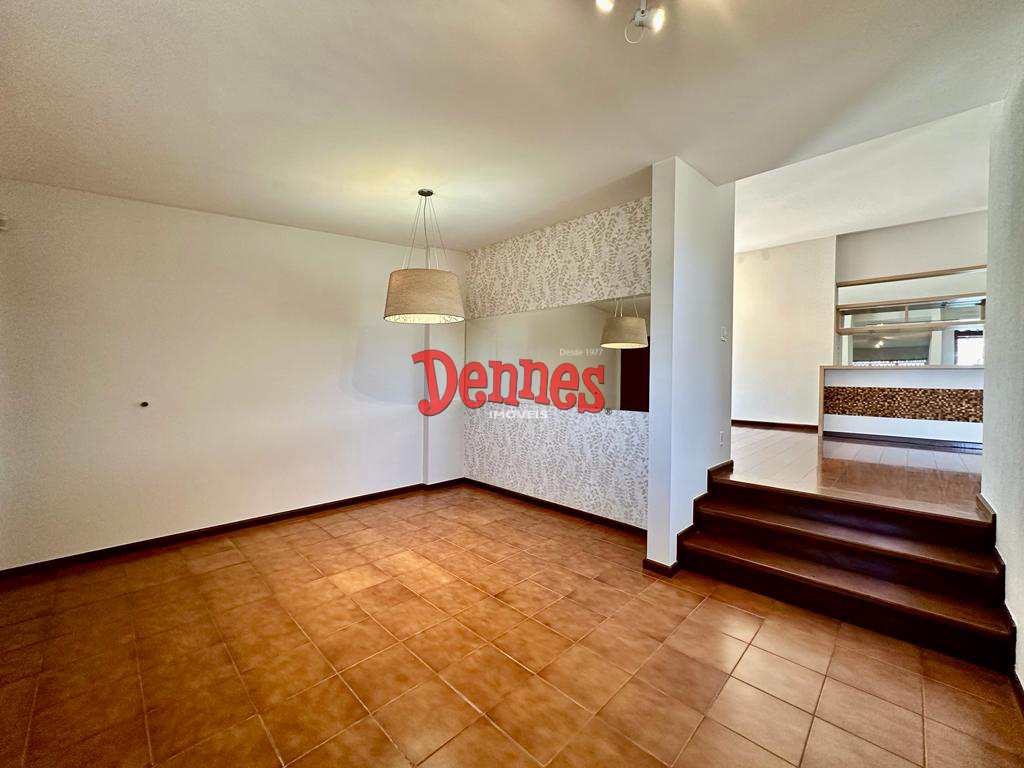 Casa em Bragança Paulista, no bairro Jardim América