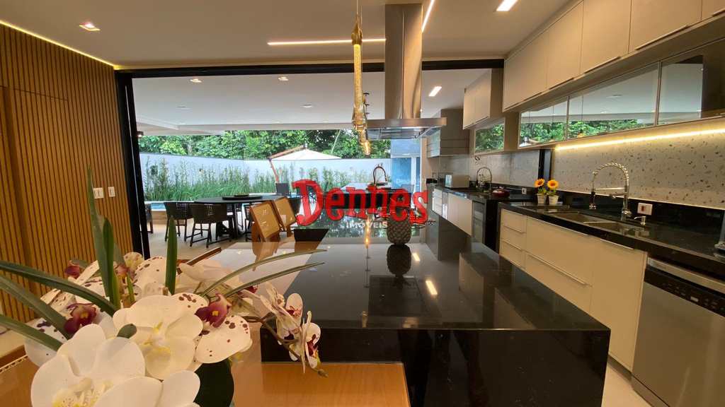 Casa de Condomínio em Bertioga, no bairro Riviera de São Lourenço