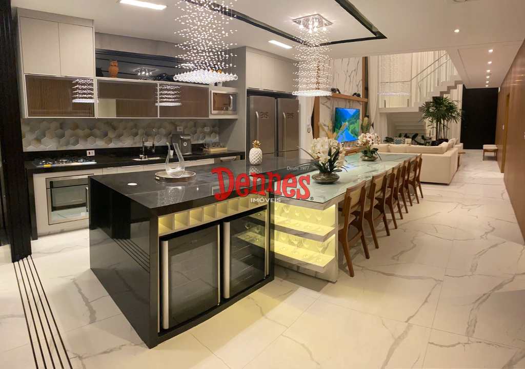 Casa de Condomínio em Bertioga, no bairro Riviera de São Lourenço