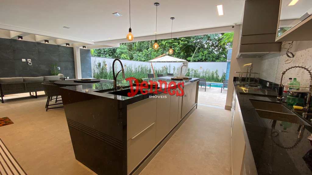 Casa de Condomínio em Bertioga, no bairro Riviera de São Lourenço