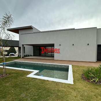 Casa de Condomínio em Bragança Paulista, bairro Condomínio Vale das Águas