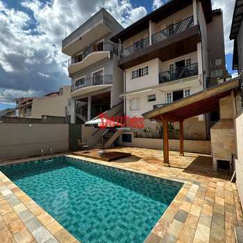 Casa em Bragança Paulista, bairro Jardim Primavera