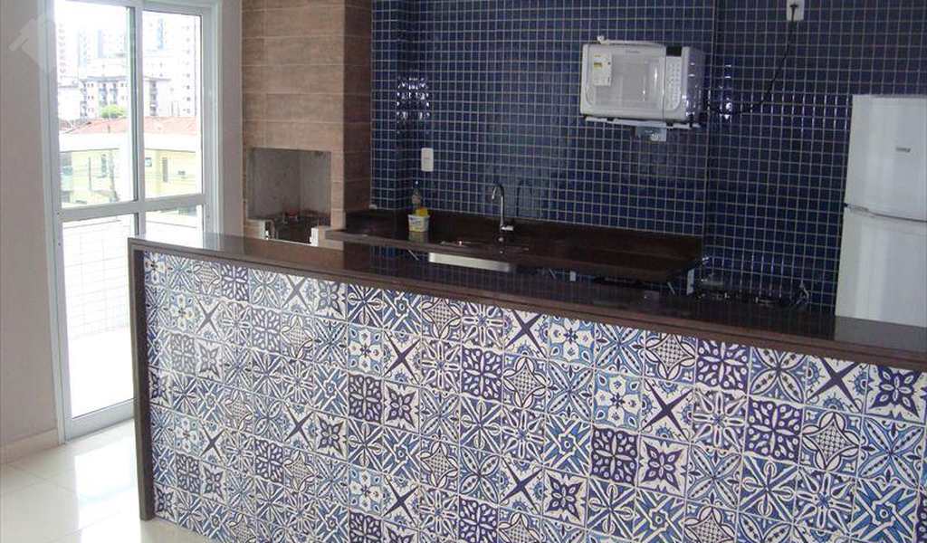 Apartamento em Praia Grande, bairro Guilhermina