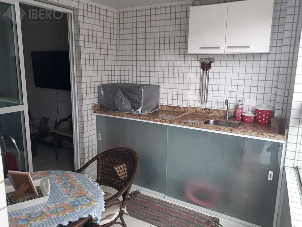 Apartamento em Praia Grande, no bairro Tupi