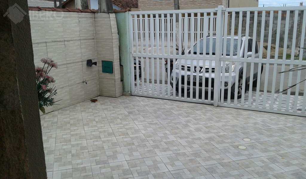 Casa em Praia Grande, bairro Princesa