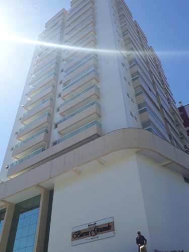 Apartamento, código 910 em Praia Grande, bairro Canto do Forte