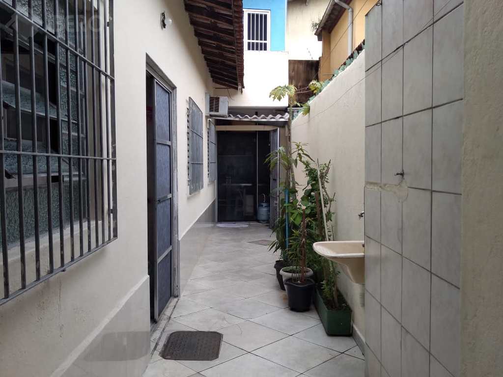 Casa em Praia Grande, no bairro Aviação