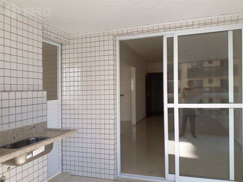 Apartamento em Praia Grande, no bairro Guilhermina
