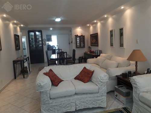 Apartamento, código 1357 em Santos, bairro Gonzaga