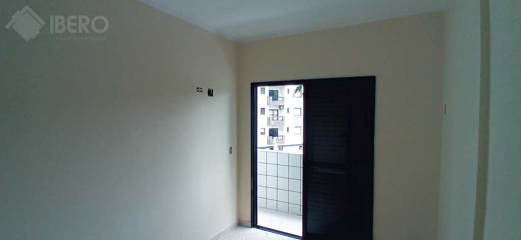 Apartamento em Praia Grande, no bairro Ocian