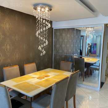 Apartamento em Praia Grande, bairro Guilhermina